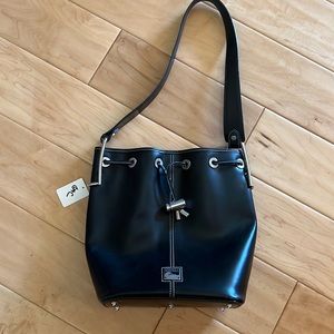 Dooney and bourke bag